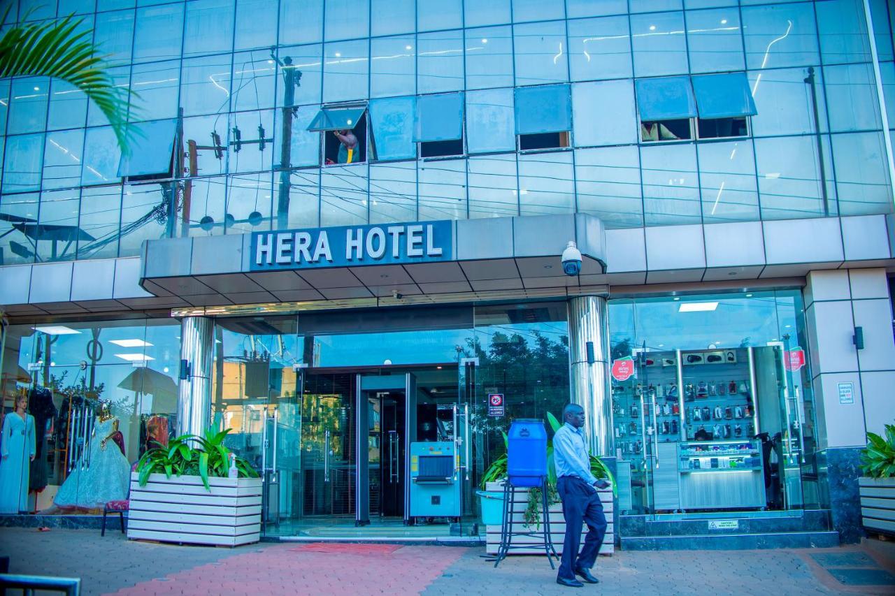 Hera Hotel Кампала Екстериор снимка