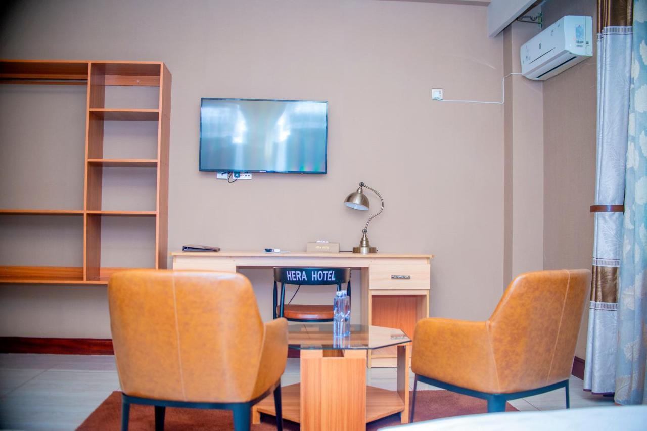 Hera Hotel Кампала Екстериор снимка